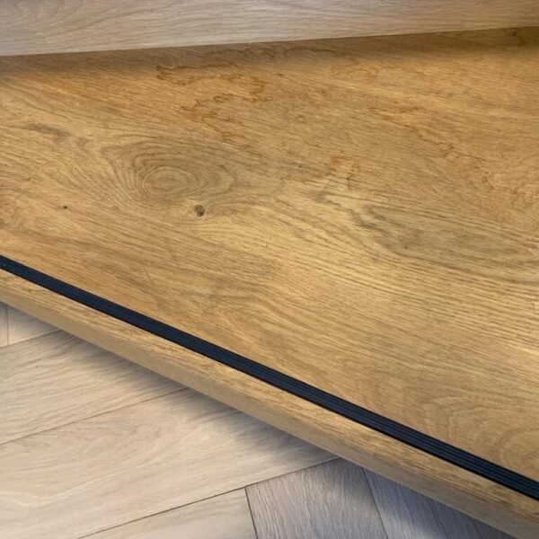 antislip-strip-rotated-600x600.jpeg